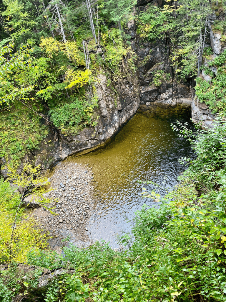 The pool at the Flume Gorge