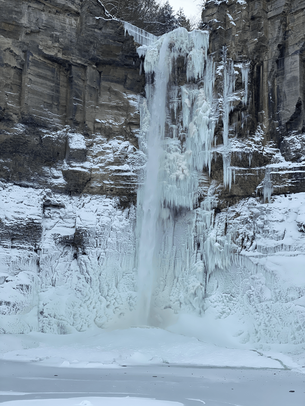 Ithaca New York NY Winter Frozen Snowflake Badge Raglan Baseball Tee 142 Ithaca New York Winter Stock Photos - Free \u0026 Royalty-Free