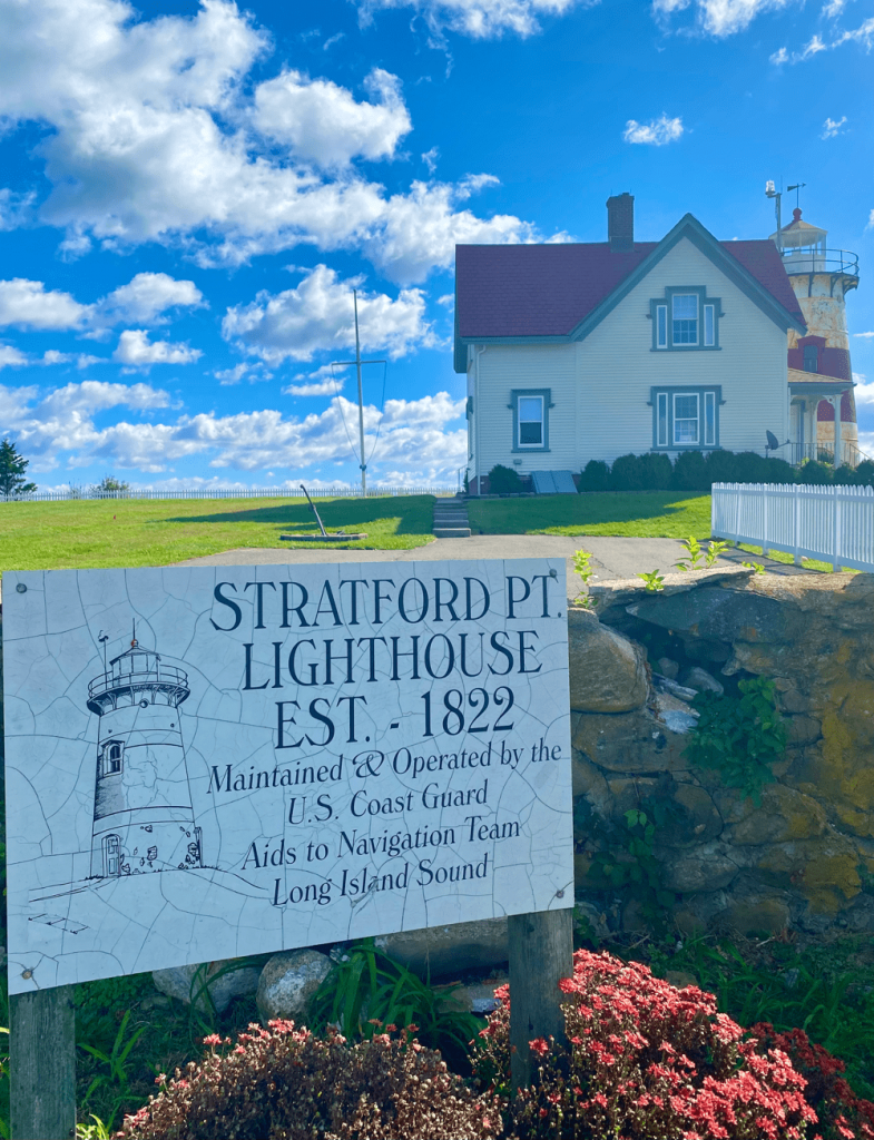 Stratford Point Lighthouse photo spot